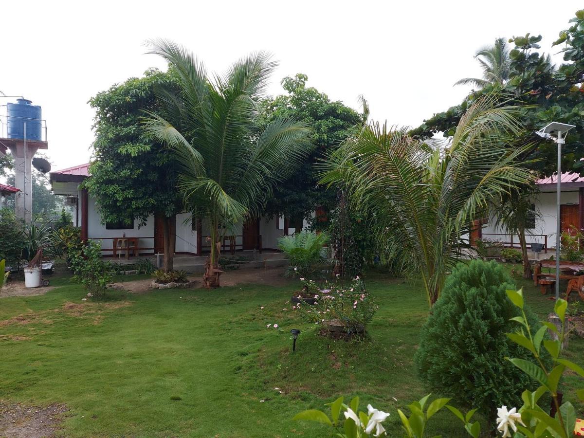 Gardenview Homestay Siargao เจเนอรัลลูนา ภายนอก รูปภาพ