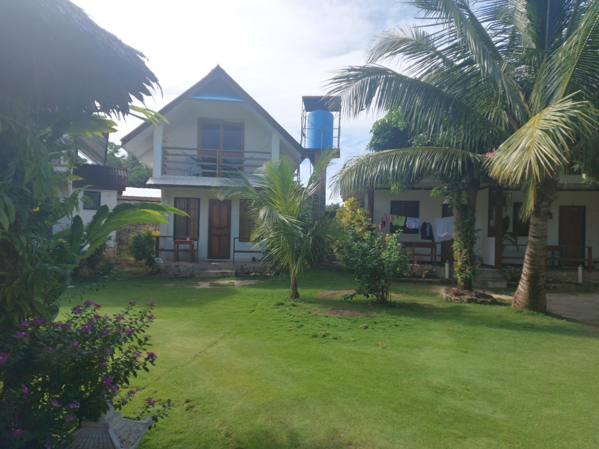 Gardenview Homestay Siargao เจเนอรัลลูนา ภายนอก รูปภาพ