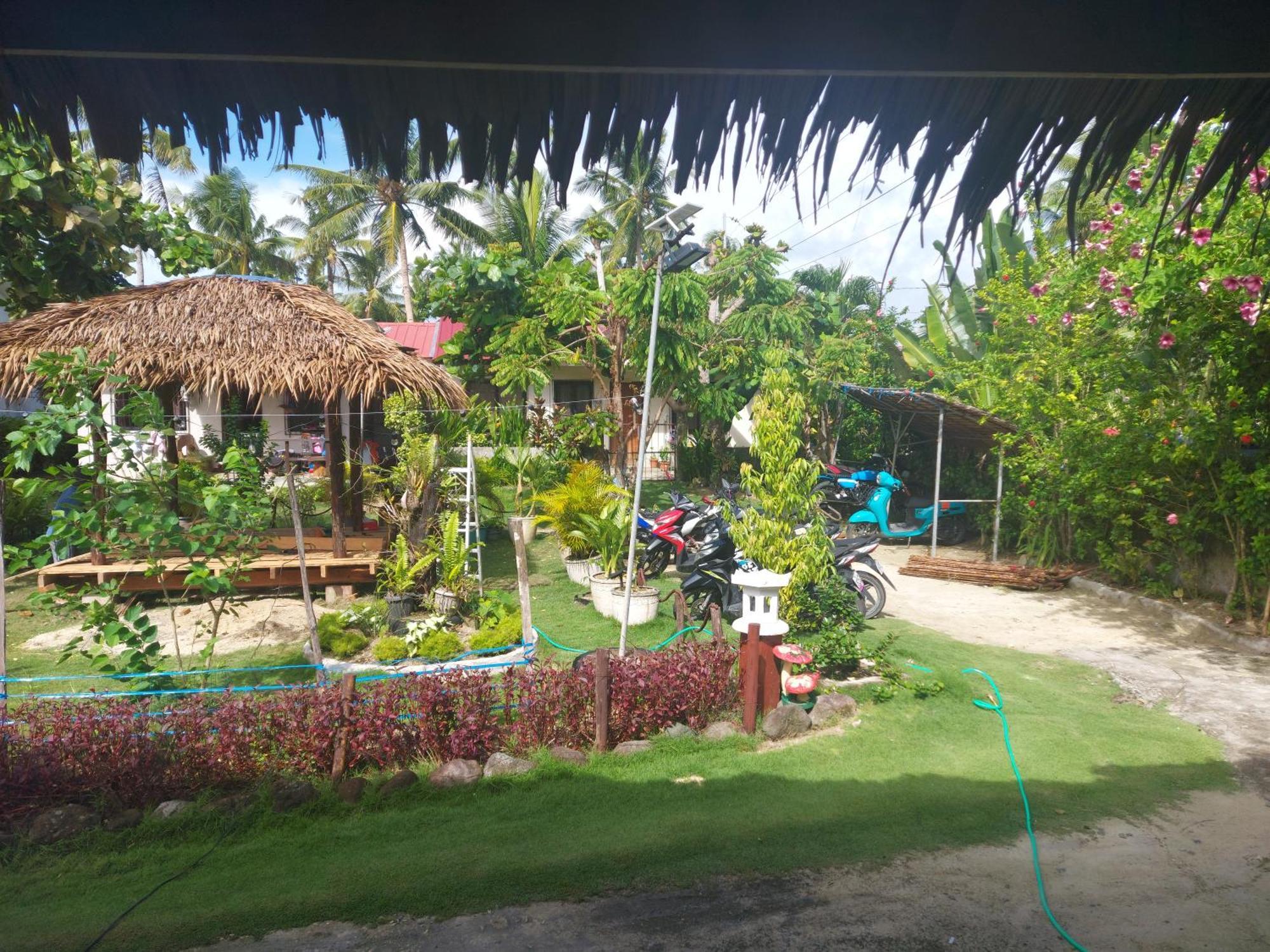 Gardenview Homestay Siargao เจเนอรัลลูนา ภายนอก รูปภาพ