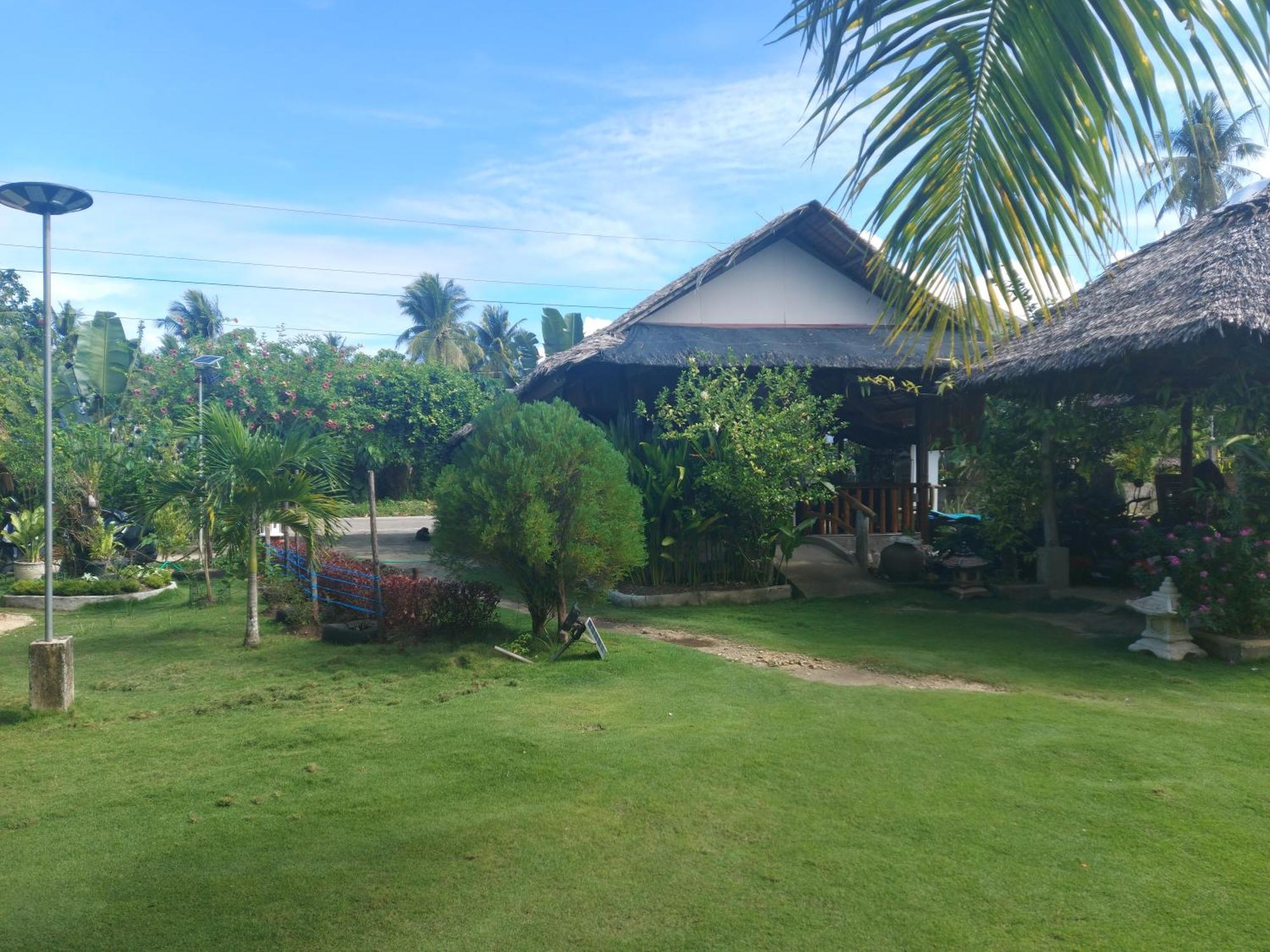 Gardenview Homestay Siargao เจเนอรัลลูนา ภายนอก รูปภาพ